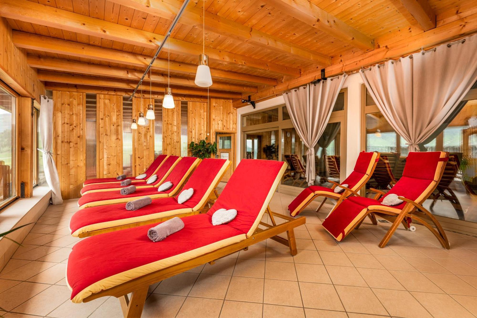 Alpen Wohlfuehlhotel Doerflwirt Hainzenberg Zewnętrze zdjęcie