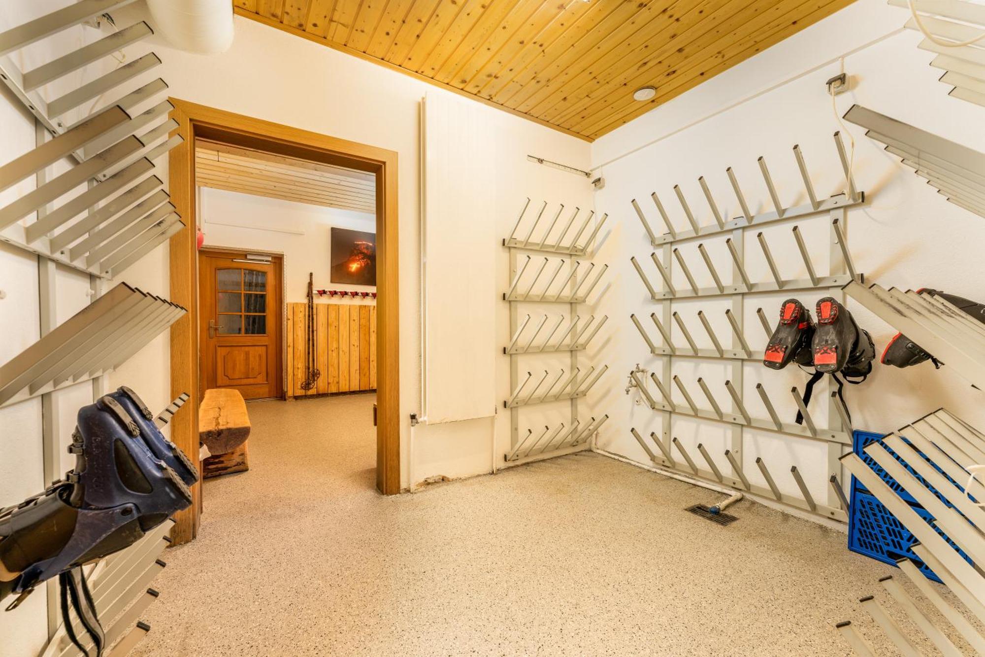 Alpen Wohlfuehlhotel Doerflwirt Hainzenberg Zewnętrze zdjęcie